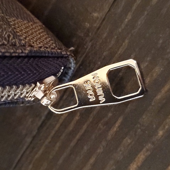 LV Damier Card Wallet- NEW - Picture 4 of 4